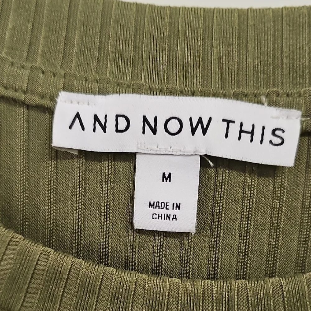 Green Ruched Asymmetrical Bodycon Dress - Picture 2 of 3